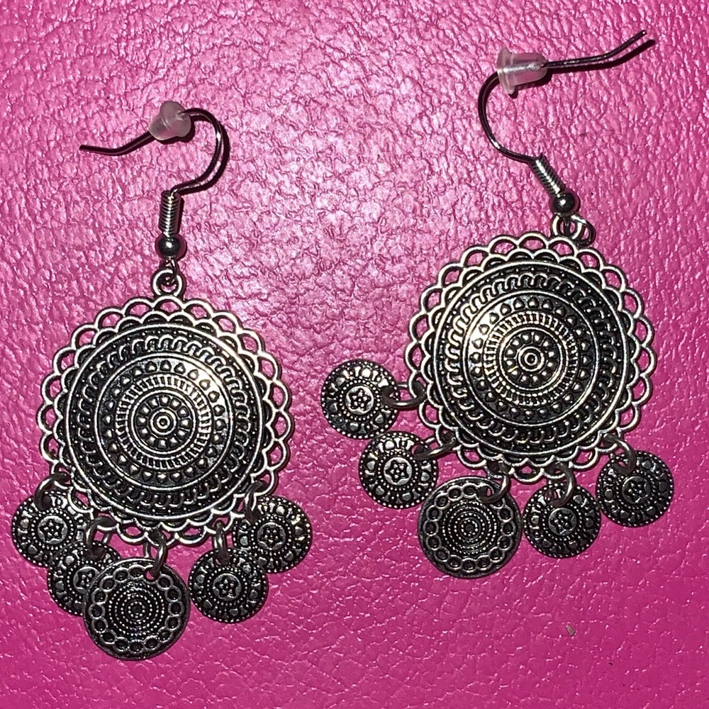 CLAIRE’S earrings